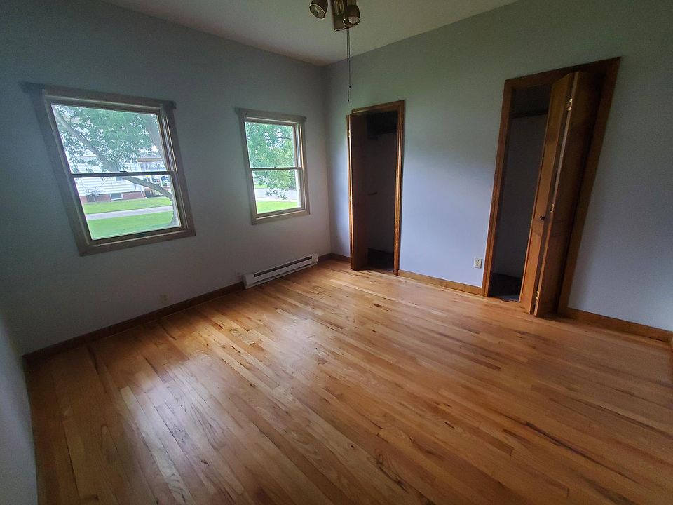 140-columba-st-floor-1-chicopee-ma-01020-zillow