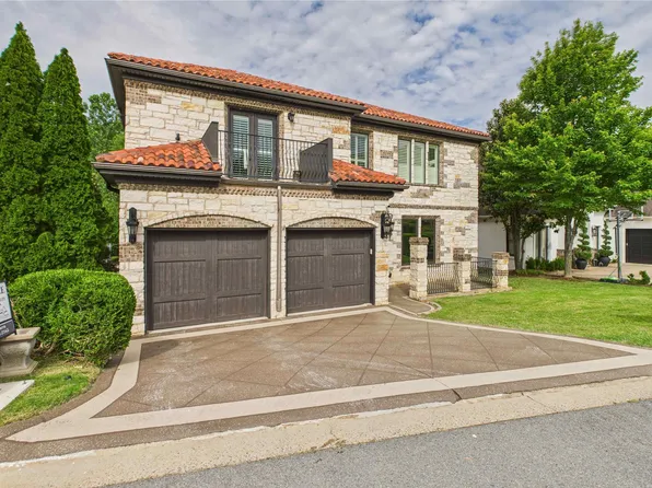 11 La Scala Ct, Little Rock, AR 72212