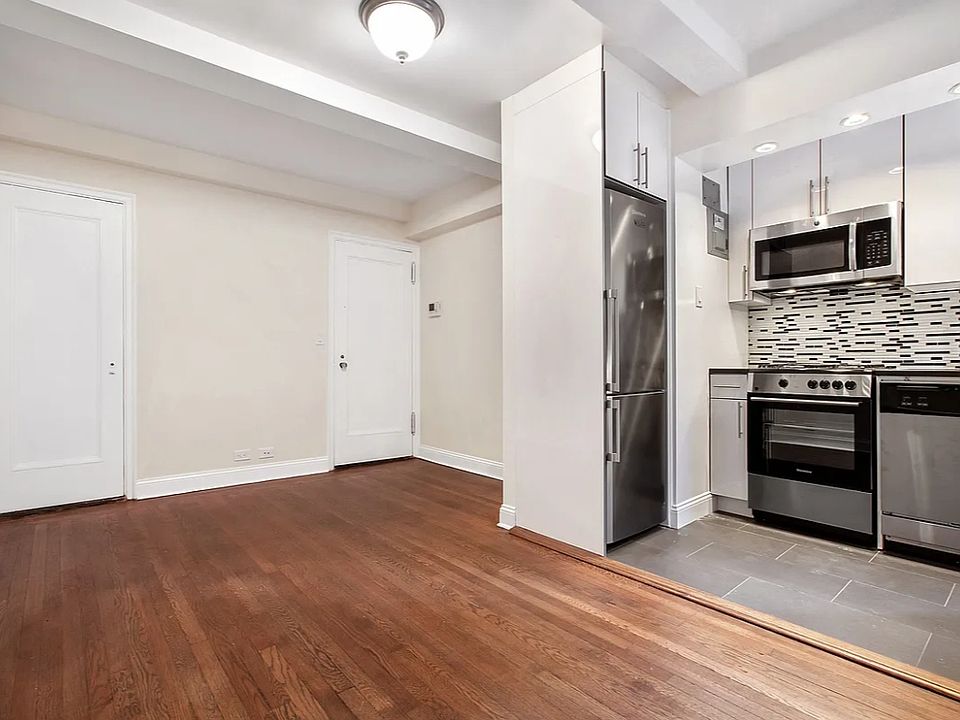 1st image of 309 W 57th St APT 1105