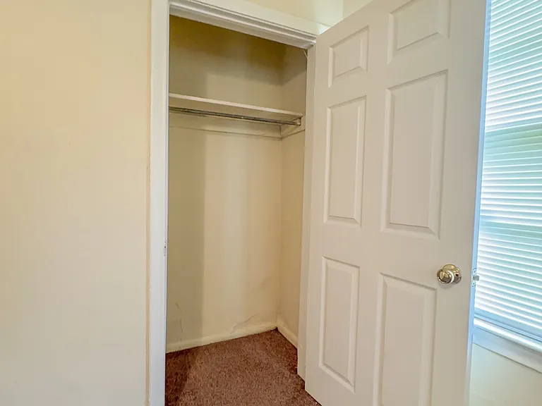 1502 Atkamire Dr — Photo 14