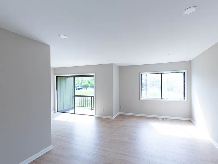 7914 Towerbell Ct — Photo 18