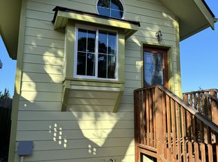 1118 Seaview Ave #B, Pacific Grove, CA 93950