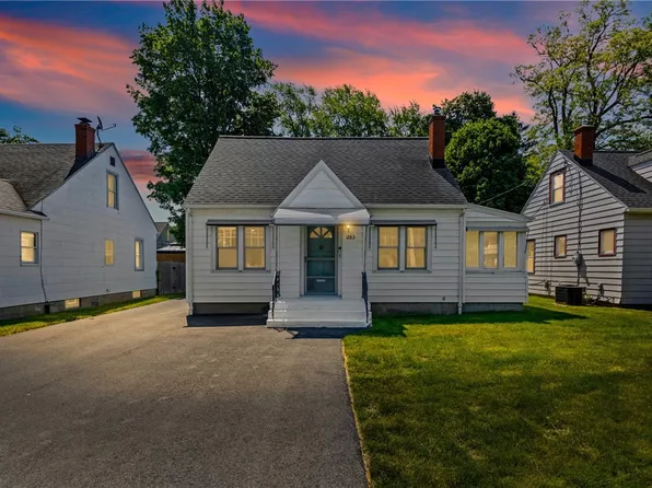 283 Stone Rd, Rochester, NY 14616