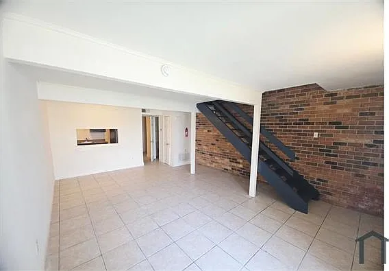 3315 Kabel Dr — Photo 4