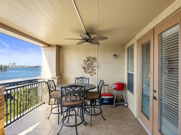 1000 The Cape #12, Horseshoe Bay, TX 78657