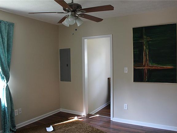 5th image of 5912 Old Ave