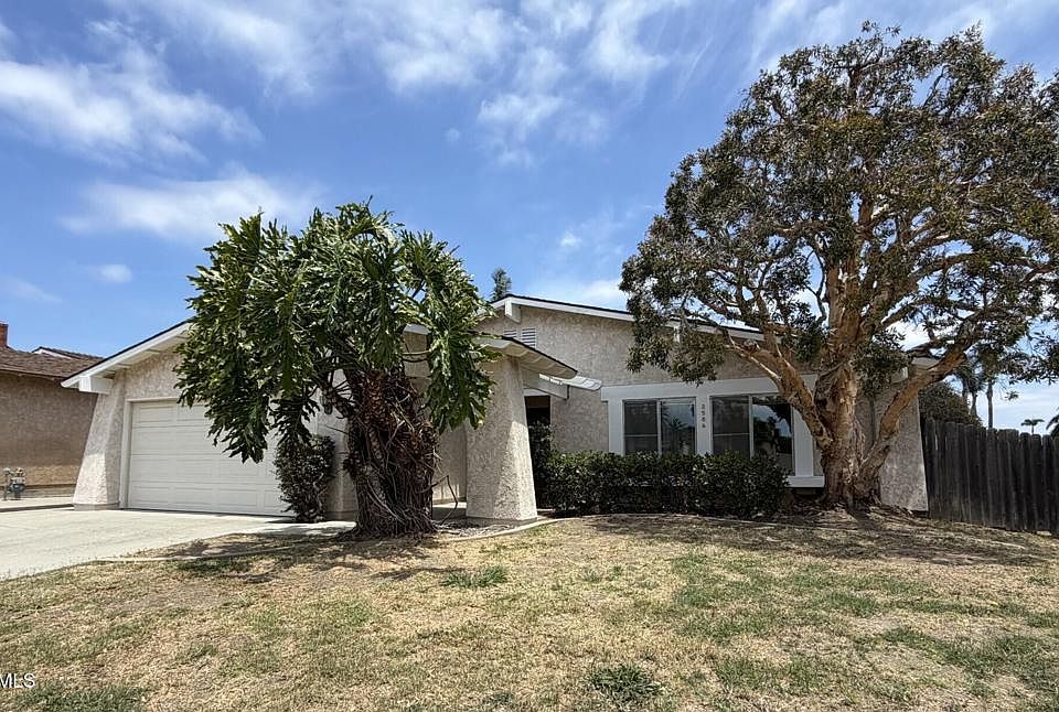 1st image of 2586 Waxwing Ave