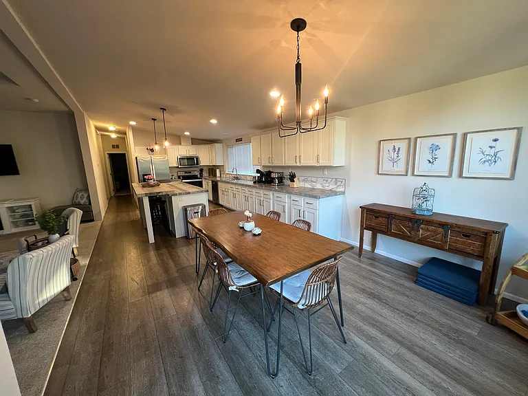 2242 Highway 101 N — Photo 24