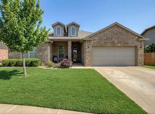 3509 Sadie Dr, Yukon, OK 73099