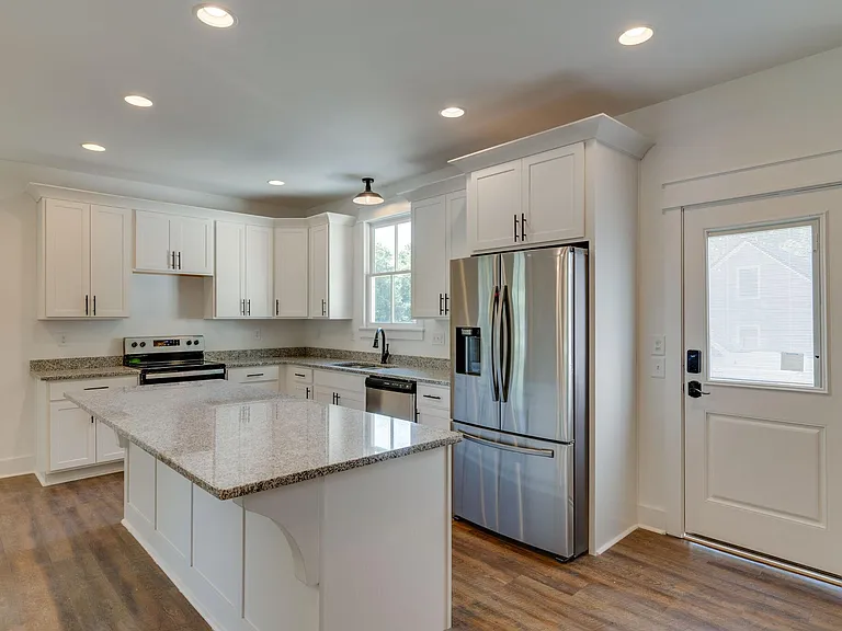 223 Walnut Ln — Photo 24