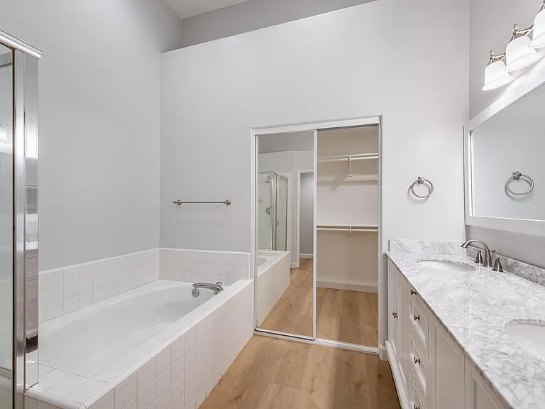 4774 Rhapsody Dr — Photo 17