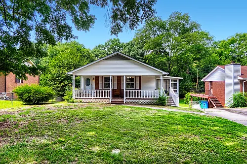 221 Eden Cir Photo 1