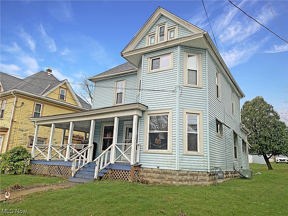 2nd image of 401 Vine St