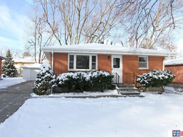 333 Orcutt Ave W, Lincoln, NE 68504