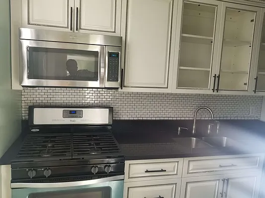 Rented by Lions Share Inc. | media 9