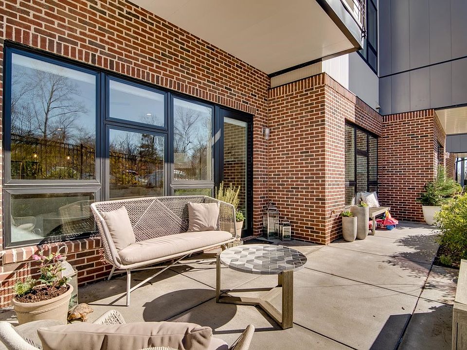 1st image of 515 N Churton St #104