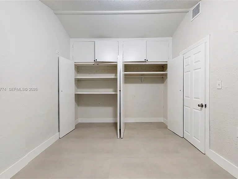 11702 NW 1st Ave #11702 — Photo 15