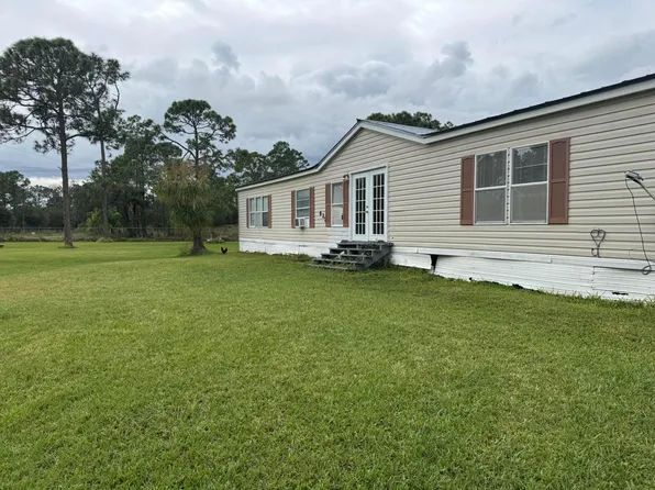 627 Camino Real Boulevard, Clewiston, FL 33440