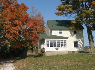 7215 E Cloverdale Rd, Nashville, MI 49073