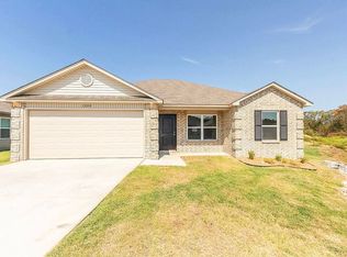 1200 Cowbell St, Conway, AR 72034