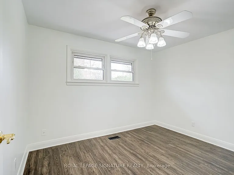 22 Drury Ln #MAIN — Photo 11