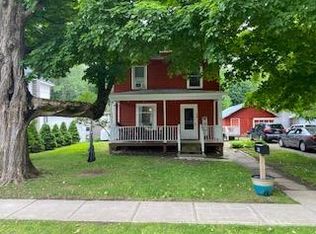 48 Williamson St, Malone, NY 12953