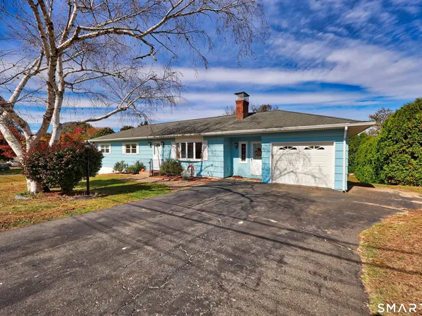 25 Lynn Avenue, Plymouth, CT 06786