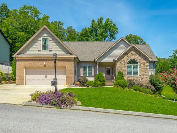 10807 Thatcher Crest Dr, Soddy Daisy, TN 37379