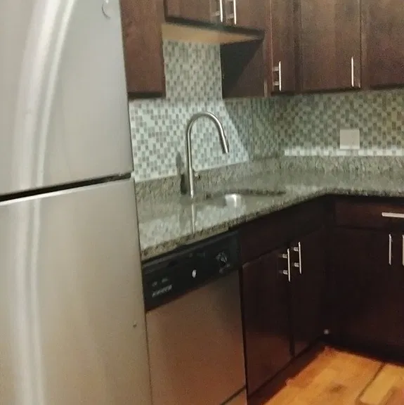 3721 N Pine Grove Ave #2 — Photo 4