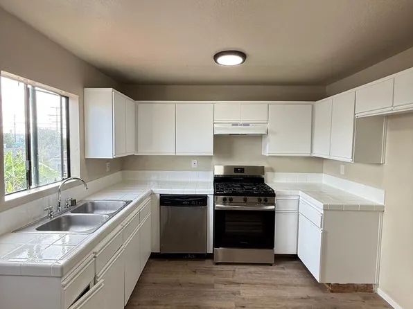 101 Caprice, 4320 W 142nd St APT 3, Hawthorne, CA 90250
