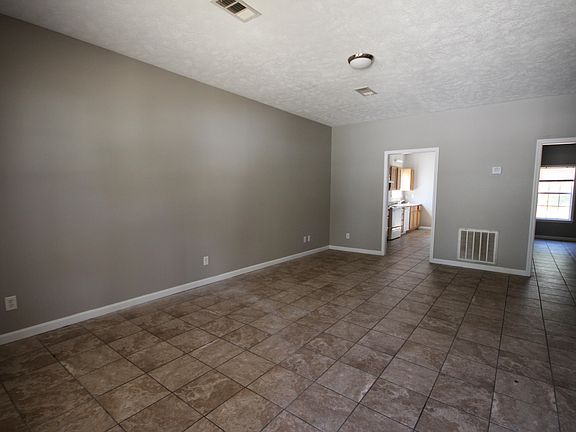 5th image of 117 Redbud Ln