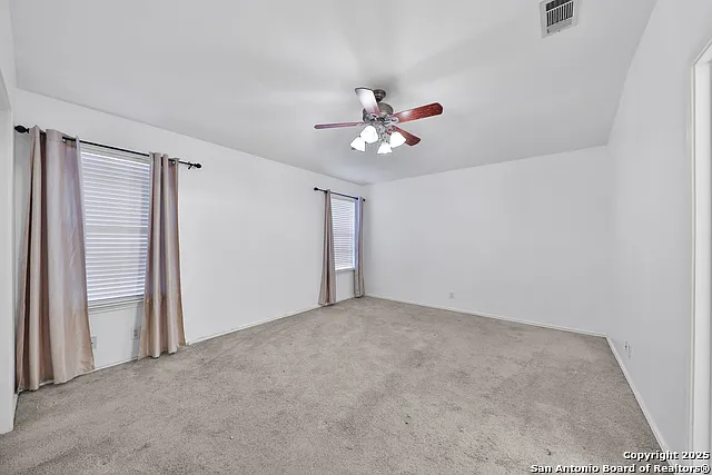 1427 Diamond Blf — Photo 25