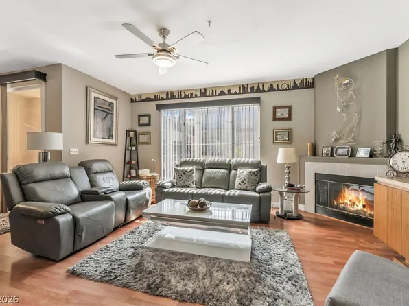 7173 S Durango Dr Unit 212, Las Vegas, NV 89113
