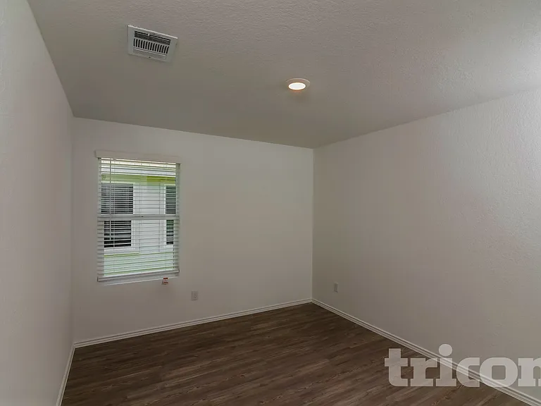 10238 Devon Wheel St — Photo 9
