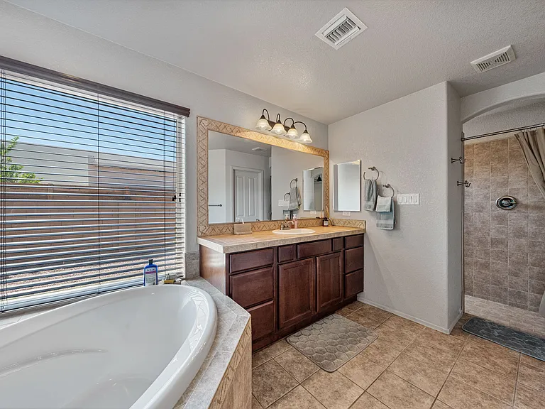 11569 E 24th Ln — Photo 24