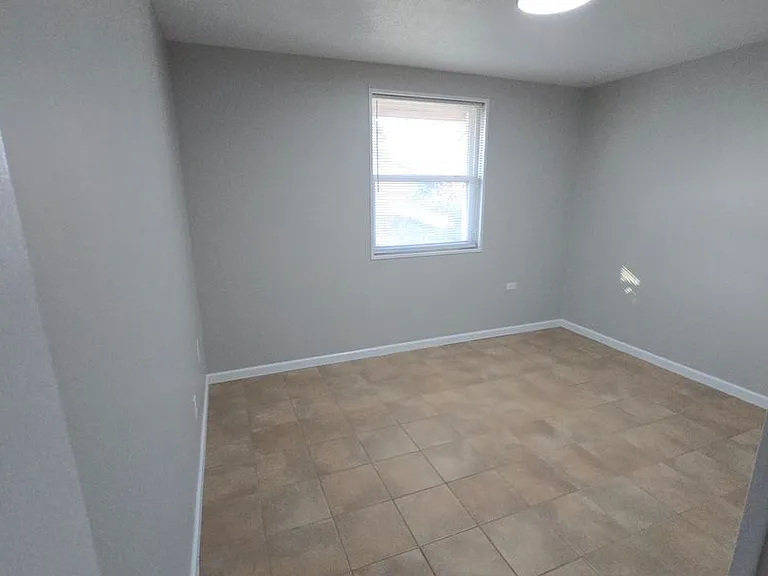 104 Skyline Dr — Photo 11