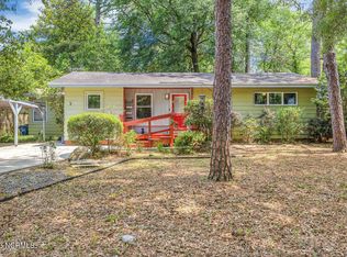 2005 E Lake Shore Dr, Wilmington, NC 28401