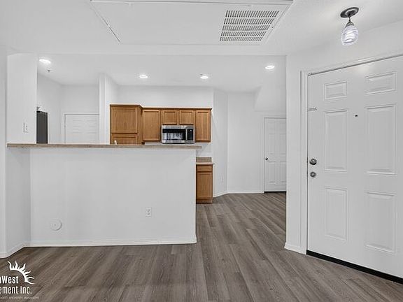 2nd image of 6770 N 47th Ave Unit 1018
