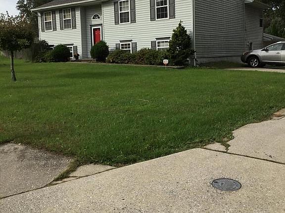 4th image of 218 New Ave