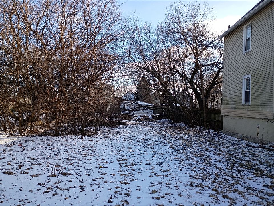 2nd image of 6719 S Perry Ave