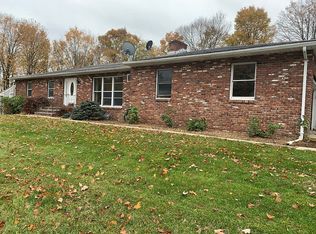 116 Hunts Pond Rd, Newton, NJ 07860