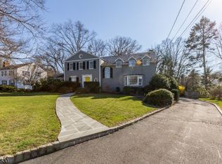 99 Pomeroy Rd, Madison, NJ 07940