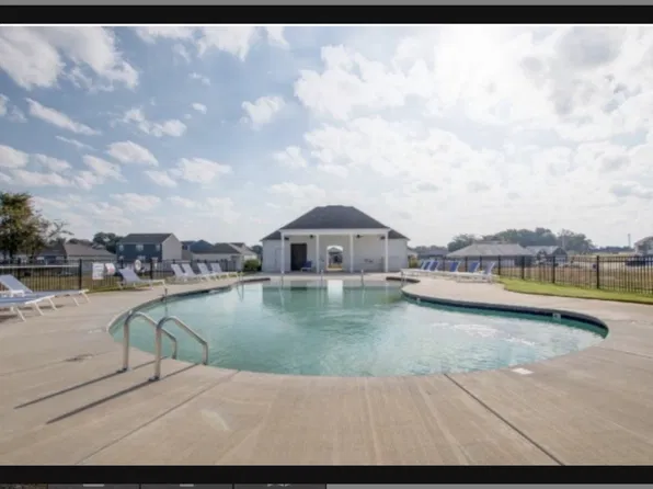 210 Addison Ave, Chapel Hill, TN 37034