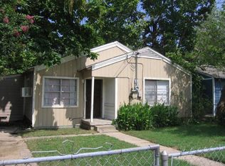 658 Ezekial Ave, Dallas, TX 75217