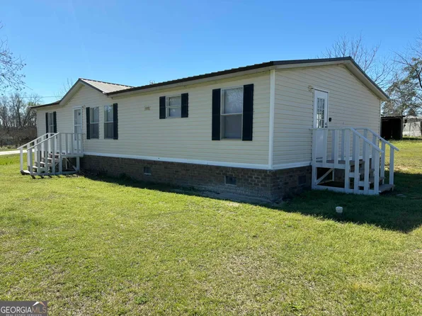 540 Portal Crossing Loop, Portal, GA 30450