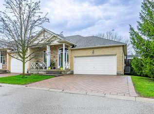 947 Adirondack Rd #16, London, ON N6K4Y7