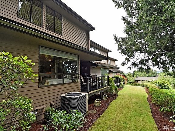 2nd image of 10725 Glen Acres Dr S #725