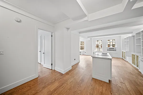 Rented by Vector New York, LLC | media 23