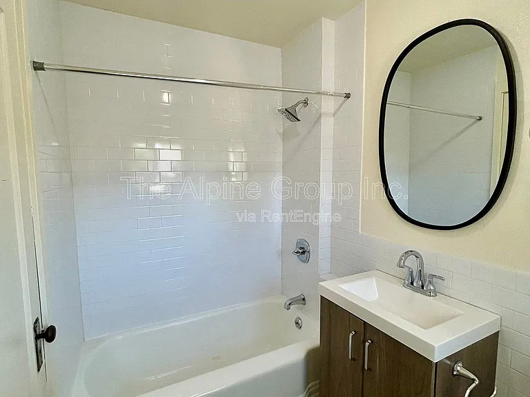 4831 N Maryland Ave #A — Photo 19