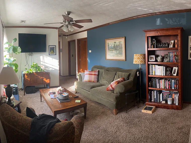899 Charlotte Dr — Photo 12